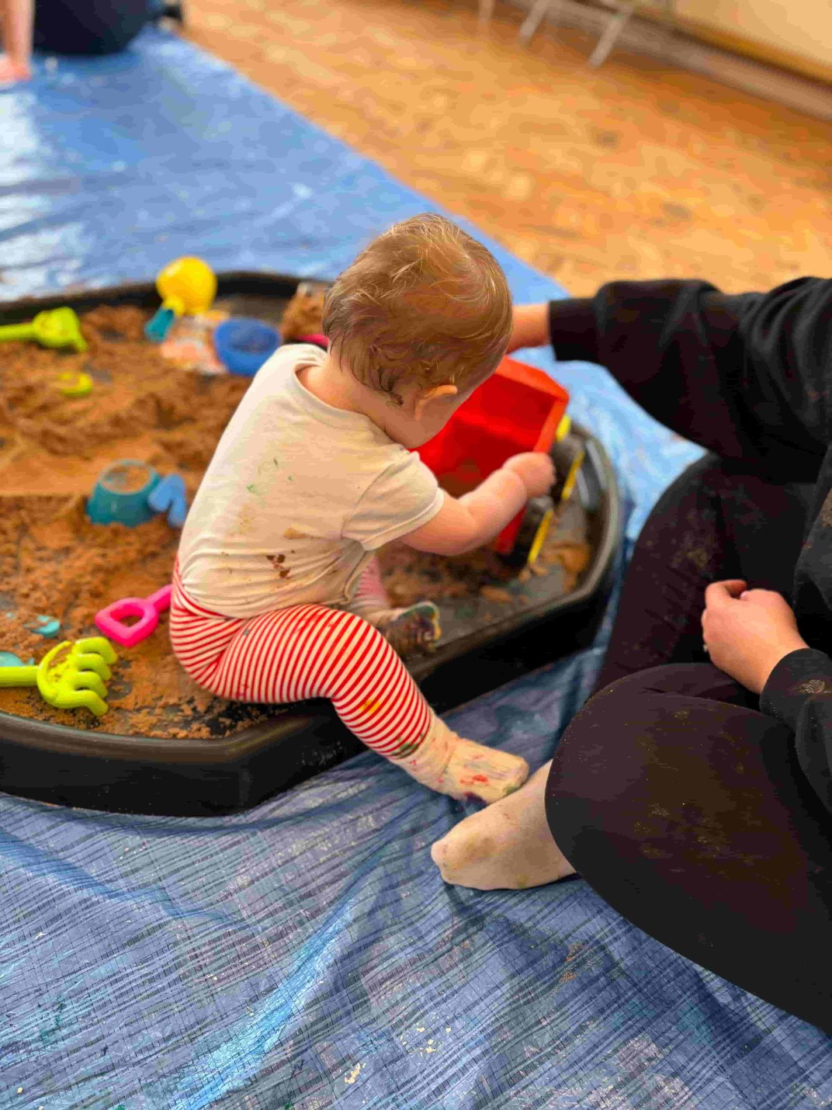 Sensory messy play tray